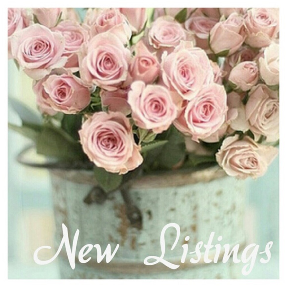 NEW LISTINGS! Make me offers! 💗